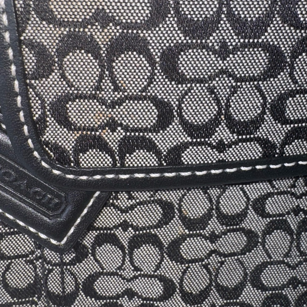 ‼️SOLD‼️Authentic Vintage Coach Soho Mini Black and Gray Logo Wristlet - Picture 10 of 13